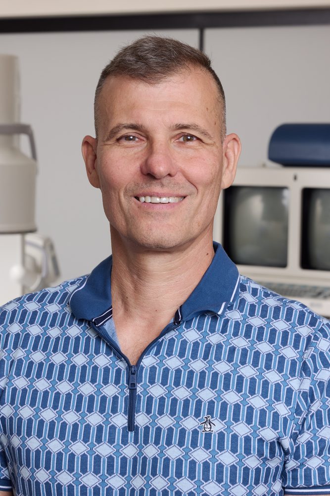 Dr. Carl E. Becker
